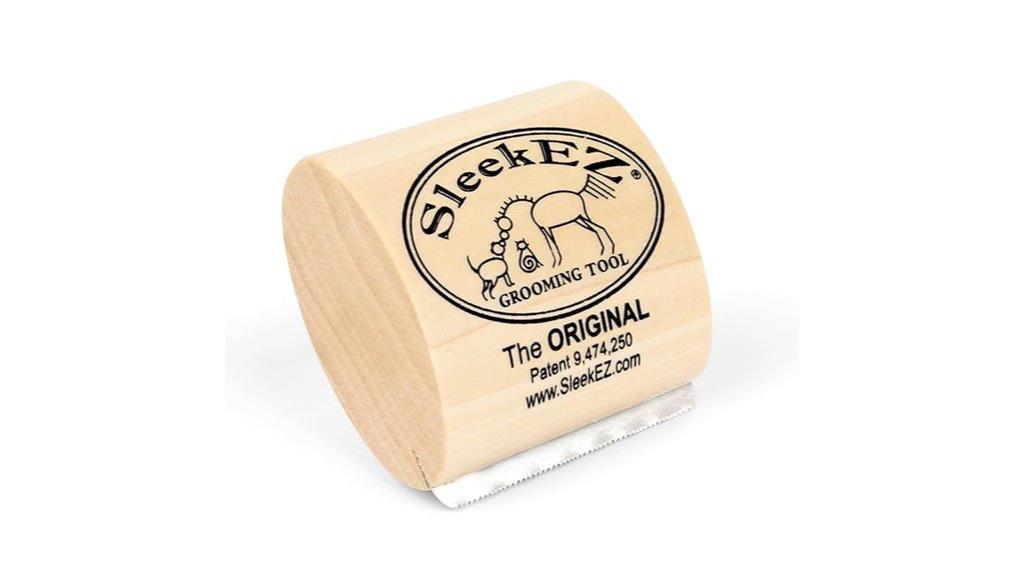 gentle shedding cat brush