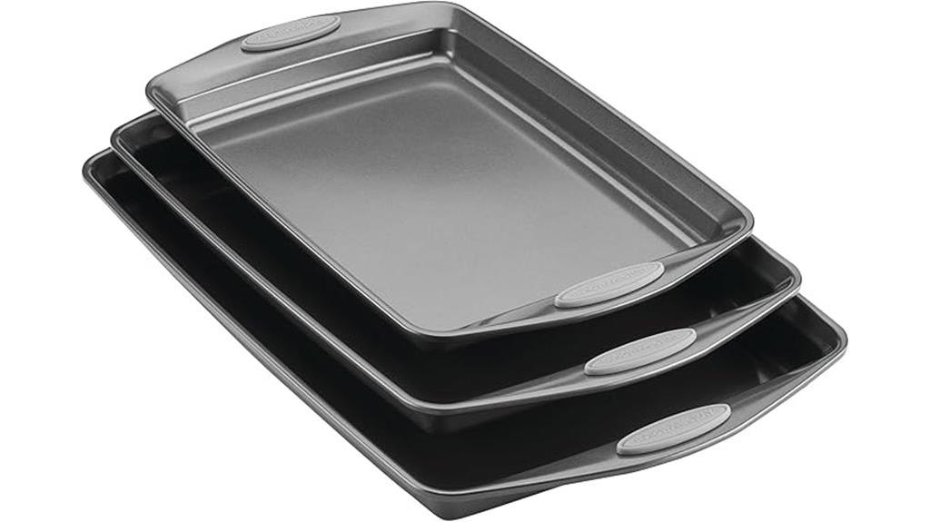 nonstick bakeware with grips