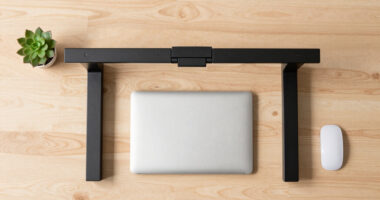 12 Best Standing Desks for Home Offices in 2026