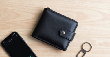 14 Best Premium Cold Storage Wallets in 2026