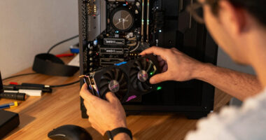 8 Best AMD GPUs for Home Lab PCs in 2026