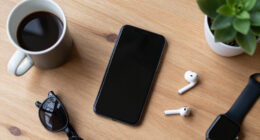 Why Cohort Programs Are Changing Phone Addiction Treatment