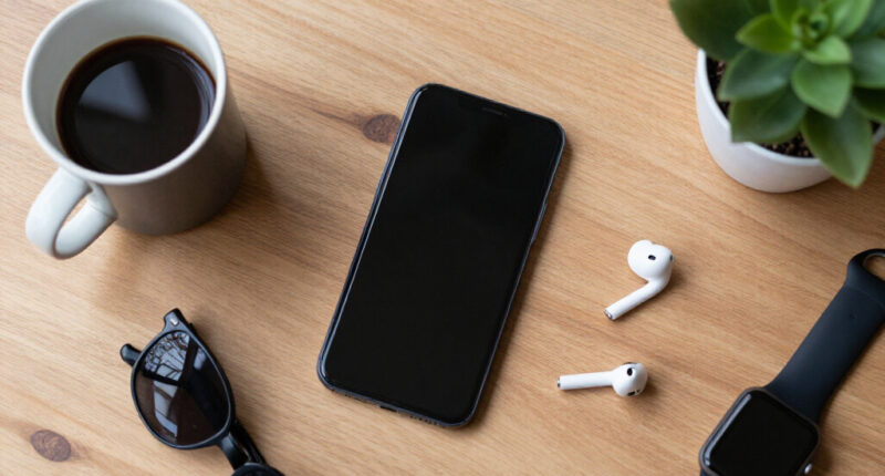 Why Cohort Programs Are Changing Phone Addiction Treatment
